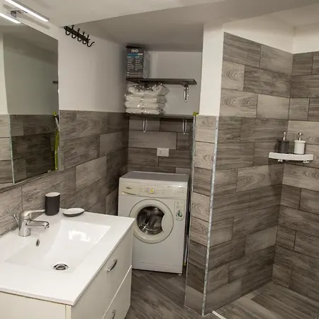 Donna Carmen アパート *