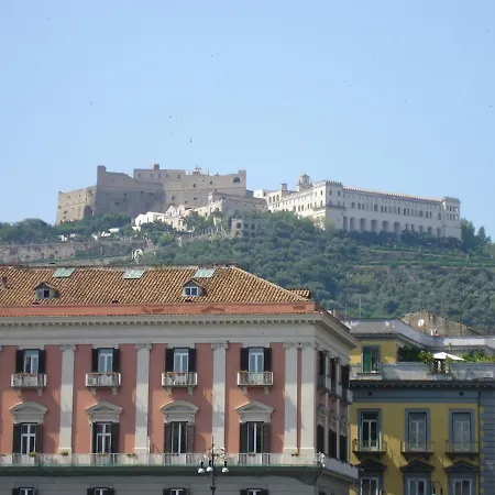 アパート Donna Carmen ナポリ