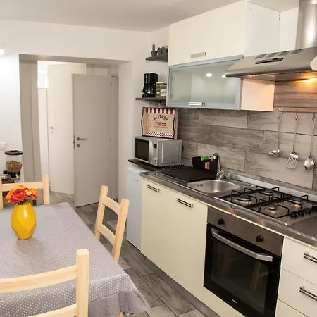 Apartament Donna Carmen Neapol